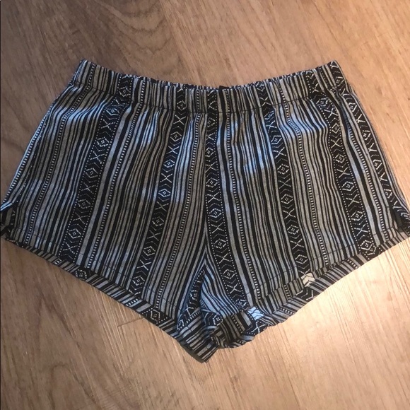 Forever 21 Pants - Forever 21 southwestern black and white shorts